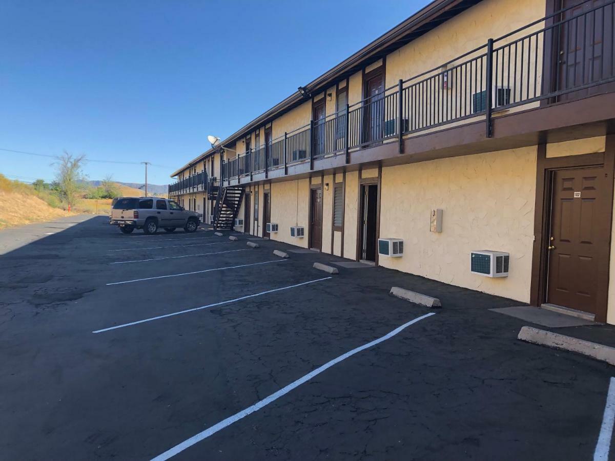 Golden Hills Motel Tehachapi Εξωτερικό φωτογραφία